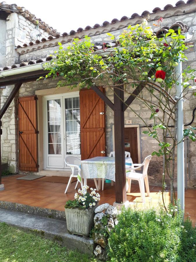 La Maison De Juliette En Haut Lascabanes Bagian luar foto